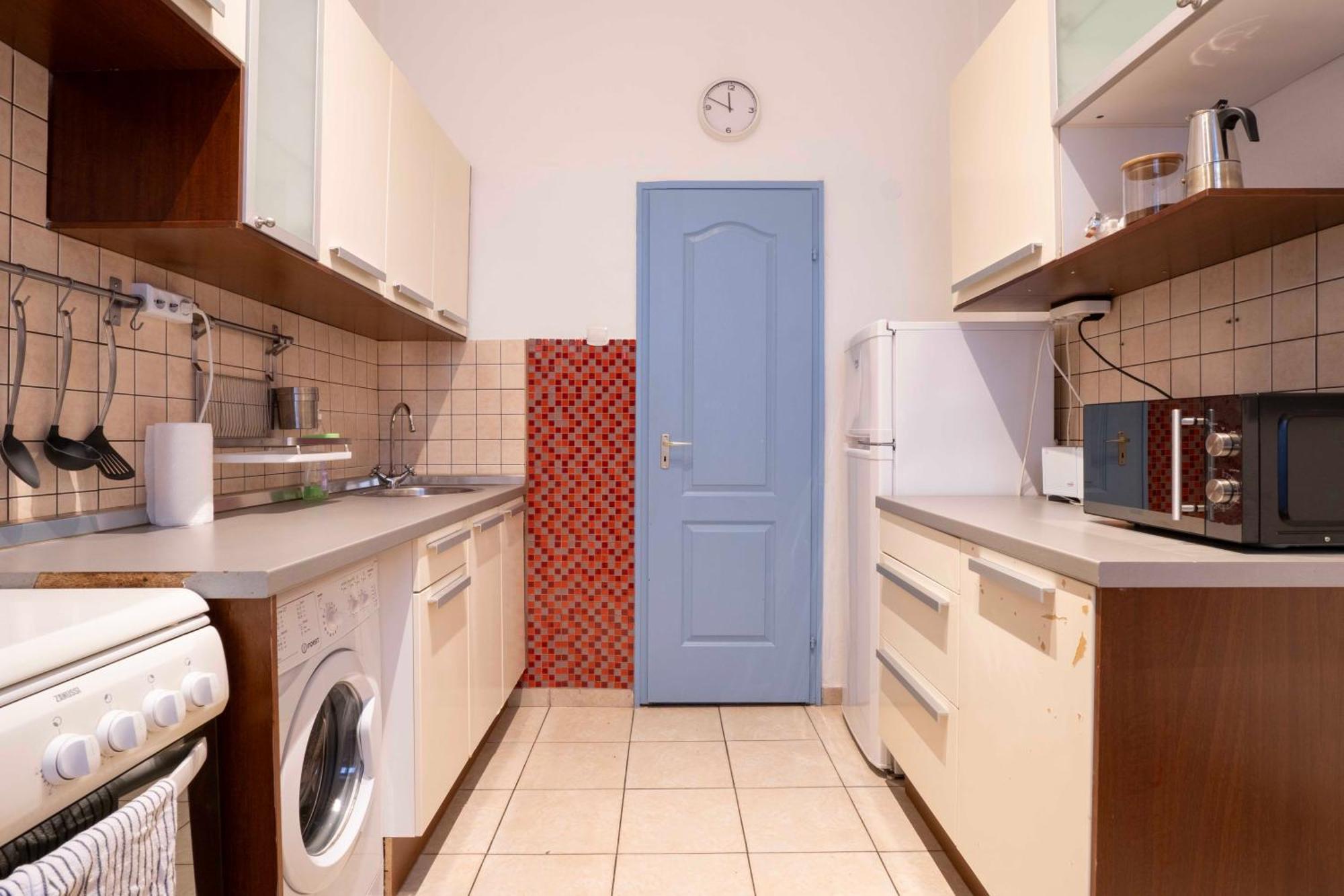 Quiet Cozy Apartment in Party Street e1 Boedapest Buitenkant foto